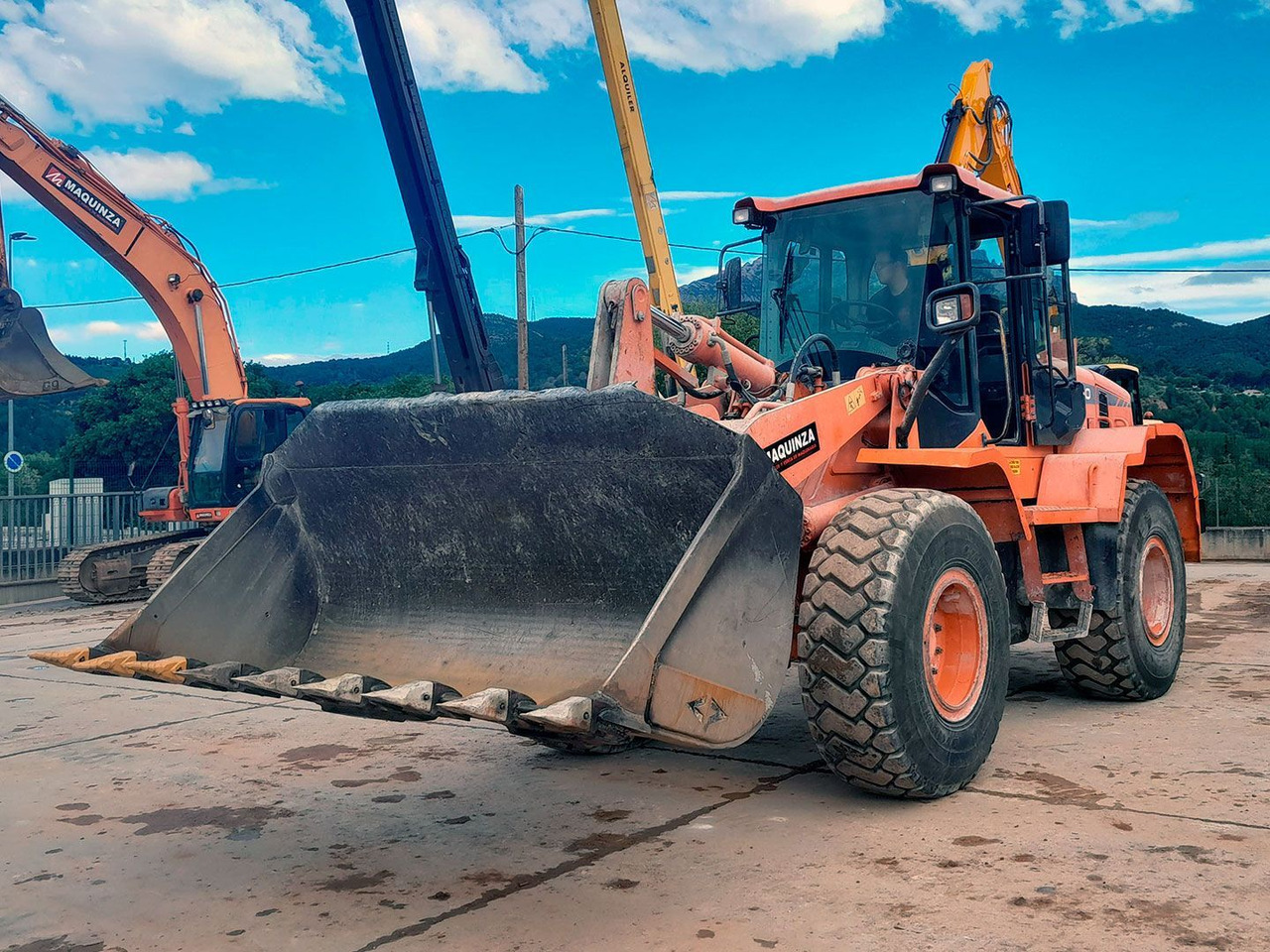 DOOSAN DL250-3 - Pala gommata: foto 4 DOOSAN DL250-3 - Pala gommata: foto 4