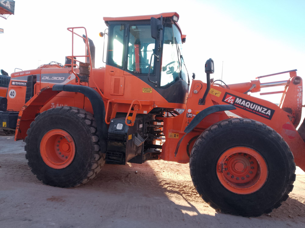 DOOSAN DL300-5 - Pala gommata: foto 1 DOOSAN DL300-5 - Pala gommata: foto 1