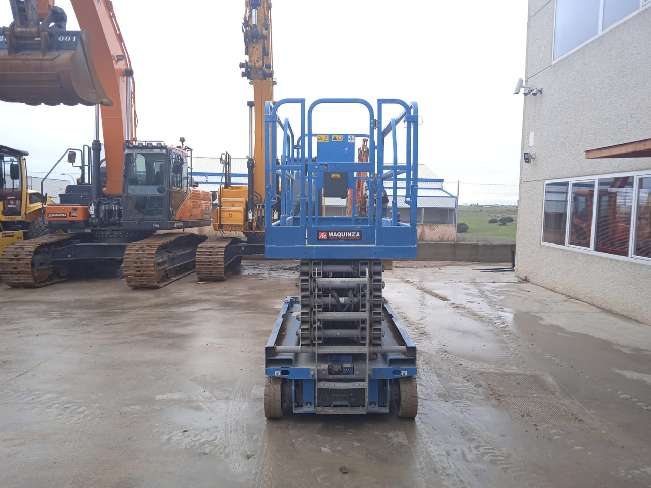 GENIE GS4047 - Piattaforma a pantografo: foto 2 GENIE GS4047 - Piattaforma a pantografo: foto 2