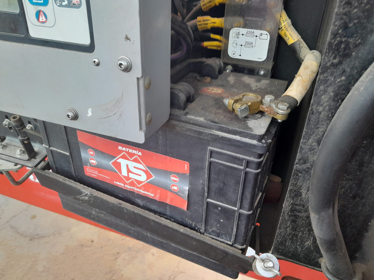 Leasing di  MANITOU 280TJ MANITOU 280TJ: foto 16