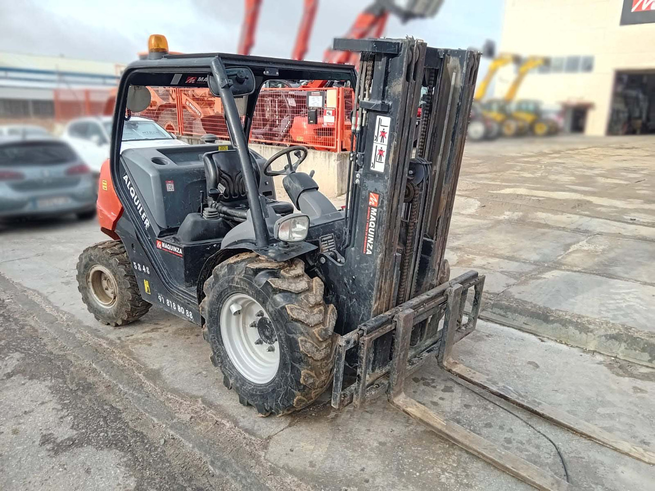 Carrello elevatore diesel MANITOU MC18.4 D: foto 7