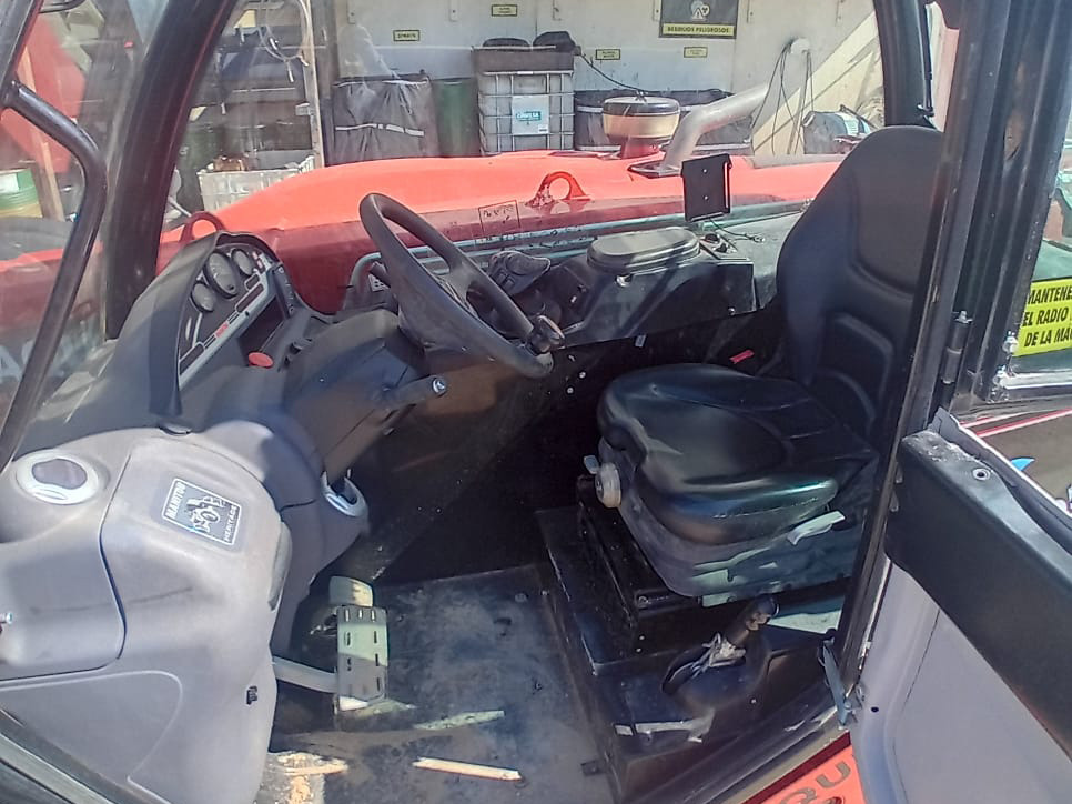 Sollevatore telescopico MANITOU MT733 EASY 75D: foto 15