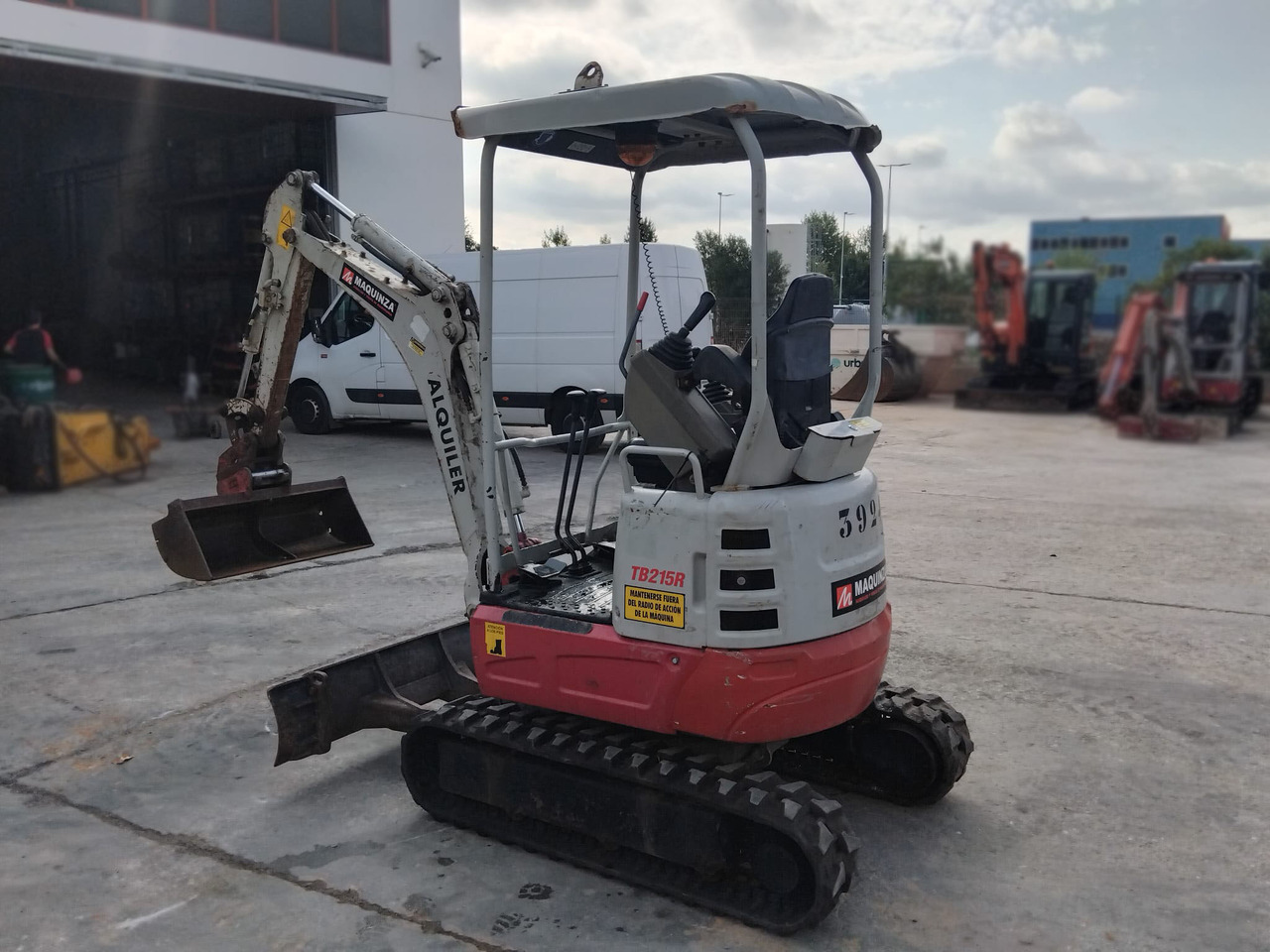 TAKEUCHI TB215R EASY - Miniescavatore: foto 3 TAKEUCHI TB215R EASY - Miniescavatore: foto 3