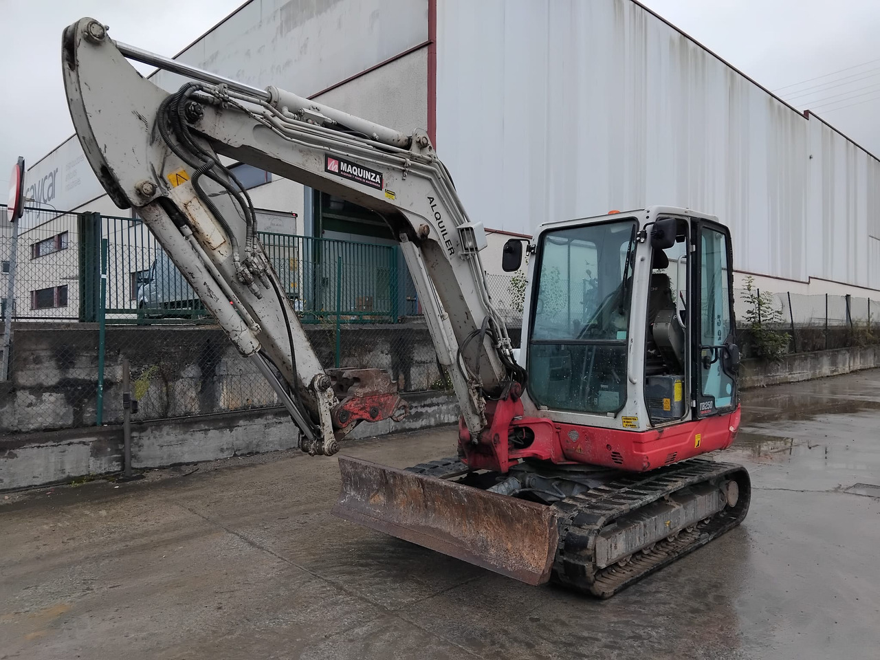 TAKEUCHI TB250 - Miniescavatore: foto 2 TAKEUCHI TB250 - Miniescavatore: foto 2