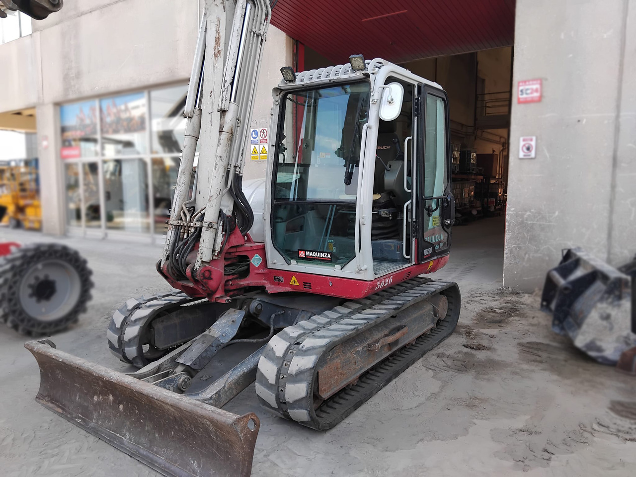 TAKEUCHI TB290 - Miniescavatore: foto 2 TAKEUCHI TB290 - Miniescavatore: foto 2