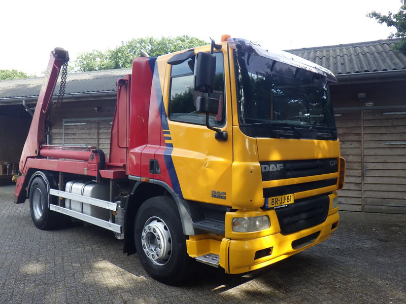 DAF CF 75.310 Hyva Portaalarmsysteem / Intarder - Camion: foto 2 DAF CF 75.310 Hyva Portaalarmsysteem / Intarder - Camion: foto 2