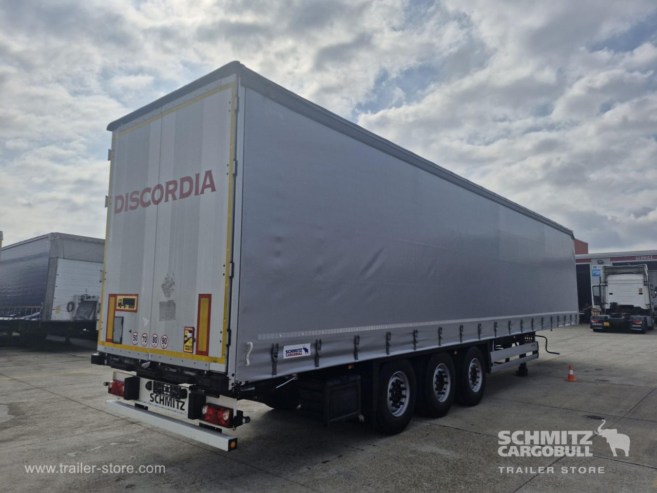 SCHMITZ Curtainsider Standard - Semirimorchio centinato: foto 2 SCHMITZ Curtainsider Standard - Semirimorchio centinato: foto 2
