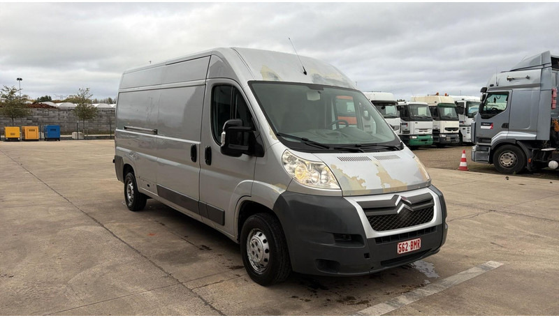 Citroën Jumper (3.0L / BELGIAN VAN / GOOD CONDITION / EURO 4 / 3 SEATS / L3H2 / AIRCO) - Furgone chiuso: foto 3 Citroën Jumper (3.0L / BELGIAN VAN / GOOD CONDITION / EURO 4 / 3 SEATS / L3H2 / AIRCO) - Furgone chiuso: foto 3