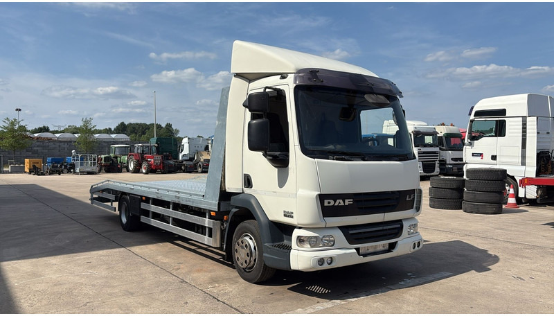 DAF LF 45.210 (EURO 5 / HOLLAND TRUCK / NEW CONSTRUCTION / EURO 5 / PERFECT CONDITION) - Autocarro trasporto automezzi: foto 3 DAF LF 45.210 (EURO 5 / HOLLAND TRUCK / NEW CONSTRUCTION / EURO 5 / PERFECT CONDITION) - Autocarro trasporto automezzi: foto 3