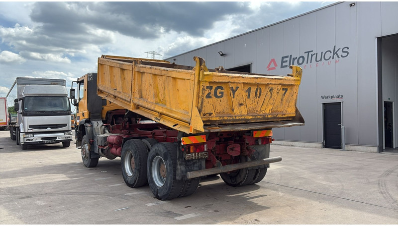 Iveco Eurotrakker 260 E 34 (POMPE MANUELLE / 6X6 / LAMES / GRAND PONT / STEEL SUSP. / MANUAL PUMP) - Autocarro ribaltabile: foto 4 Iveco Eurotrakker 260 E 34 (POMPE MANUELLE / 6X6 / LAMES / GRAND PONT / STEEL SUSP. / MANUAL PUMP) - Autocarro ribaltabile: foto 4