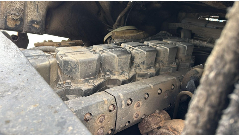 Autocarro ribaltabile MAN 41.414 (6 CYLINDER / STEEL SUSP. / LAMES / BIG AXLE / GRAND PONT): foto 15