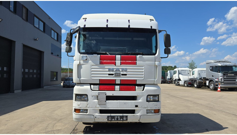 MAN TGA 26.440 (MANUAL GEARBOX / FRONT STEEL / 6X2 / BOITE MANUELLE / DEVANT LAMES) - Autocarro telaio: foto 2 MAN TGA 26.440 (MANUAL GEARBOX / FRONT STEEL / 6X2 / BOITE MANUELLE / DEVANT LAMES) - Autocarro telaio: foto 2