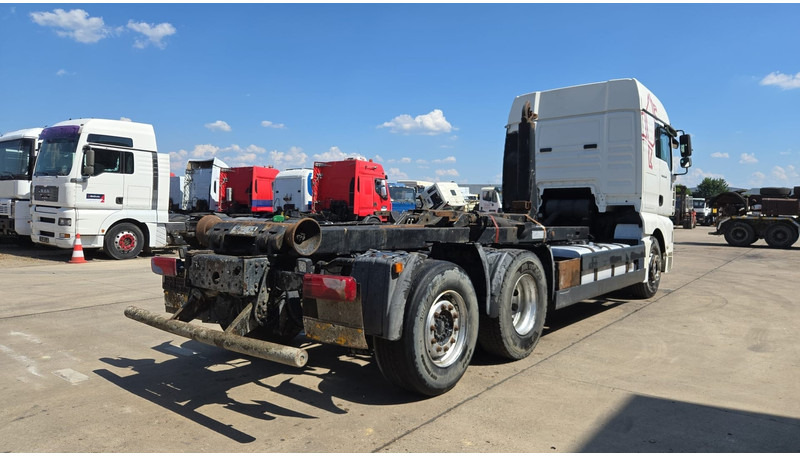 MAN TGA 26.440 (MANUAL GEARBOX / FRONT STEEL / 6X2 / BOITE MANUELLE / DEVANT LAMES) - Autocarro telaio: foto 5 MAN TGA 26.440 (MANUAL GEARBOX / FRONT STEEL / 6X2 / BOITE MANUELLE / DEVANT LAMES) - Autocarro telaio: foto 5