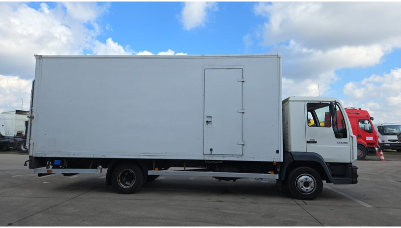MAN TGL 8.180 (MANUAL GEARBOX / BELGIAN TRUCK / STEEL SUSPENSION) - Autocarro furgonato: foto 5 MAN TGL 8.180 (MANUAL GEARBOX / BELGIAN TRUCK / STEEL SUSPENSION) - Autocarro furgonato: foto 5