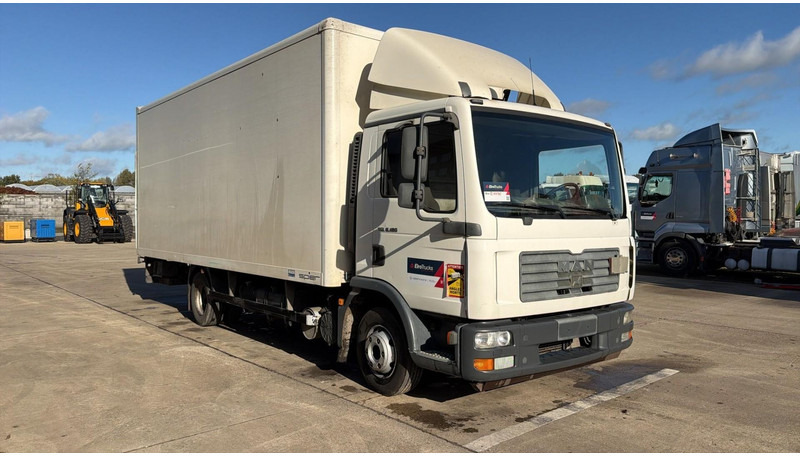 MAN TGL 8.180 (MANUAL GEARBOX / BOITE MANUELLE / CAMION BELGE / BELGIAN TRUCK) - Autocarro furgonato: foto 2 MAN TGL 8.180 (MANUAL GEARBOX / BOITE MANUELLE / CAMION BELGE / BELGIAN TRUCK) - Autocarro furgonato: foto 2