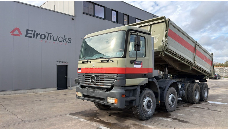 Mercedes-Benz Actros 3235 (EPS / LAMES / GRAND PONT / STEEL SUSP. / 3 PEDALES / MP1) - Autocarro ribaltabile: foto 1 Mercedes-Benz Actros 3235 (EPS / LAMES / GRAND PONT / STEEL SUSP. / 3 PEDALES / MP1) - Autocarro ribaltabile: foto 1