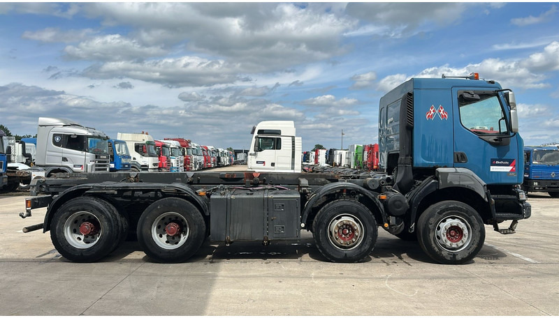 Renault KERAX 420 (8X4 / GRAND PONT / LAMES / BOITE MANUELLE / BONNE ETAT) - Autocarro telaio: foto 4 Renault KERAX 420 (8X4 / GRAND PONT / LAMES / BOITE MANUELLE / BONNE ETAT) - Autocarro telaio: foto 4