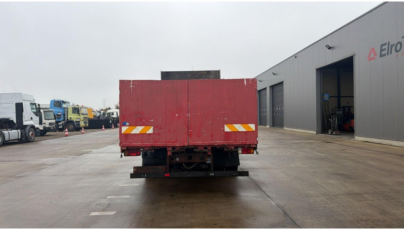 Renault Premium 340 (POMPE MANUELLE / MANUAL PUMP / PLATEAU LONGUE) - Autocarro con pianale/ Cassone fisso: foto 5 Renault Premium 340 (POMPE MANUELLE / MANUAL PUMP / PLATEAU LONGUE) - Autocarro con pianale/ Cassone fisso: foto 5