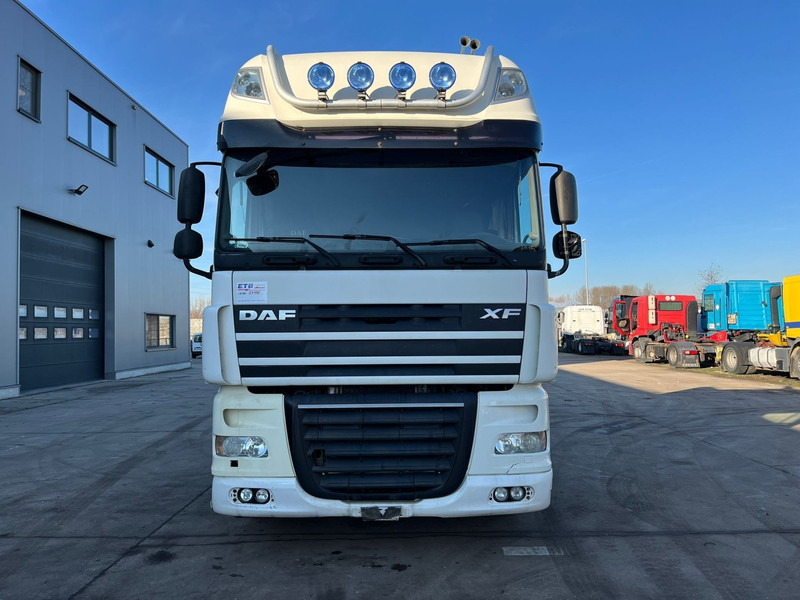 DAF 105 XF 460 Super Space Cab (MANUAL GEARBOX / BOITE MANUELLE) - Trattore stradale: foto 2 DAF 105 XF 460 Super Space Cab (MANUAL GEARBOX / BOITE MANUELLE) - Trattore stradale: foto 2