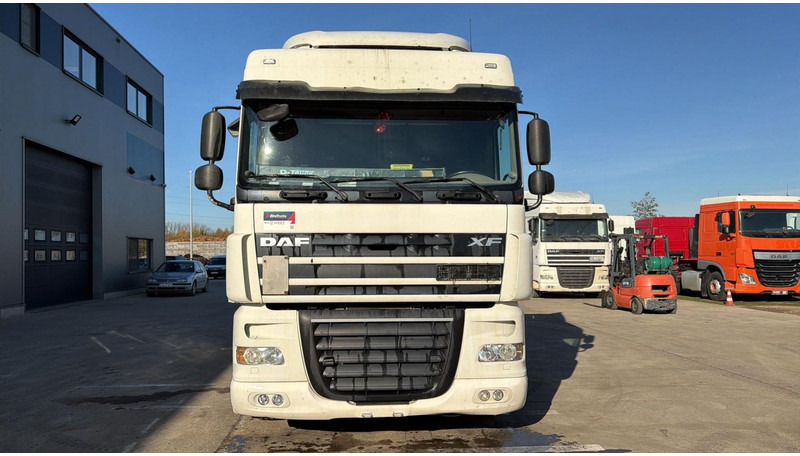 DAF XF 105.460 (BOITE MANUELLE / MANUAL GEARBOX) - Trattore stradale: foto 2 DAF XF 105.460 (BOITE MANUELLE / MANUAL GEARBOX) - Trattore stradale: foto 2