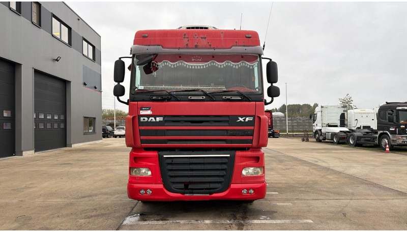DAF XF 105.460 (BOITE MANUELLE / MANUAL GEARBOX) - Trattore stradale: foto 3 DAF XF 105.460 (BOITE MANUELLE / MANUAL GEARBOX) - Trattore stradale: foto 3