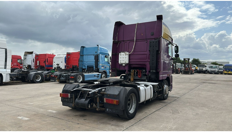 DAF XF 105.460 (BOITE MANUELLE / MANUAL GEARBOX / GOOD CONDITON) - Trattore stradale: foto 5 DAF XF 105.460 (BOITE MANUELLE / MANUAL GEARBOX / GOOD CONDITON) - Trattore stradale: foto 5
