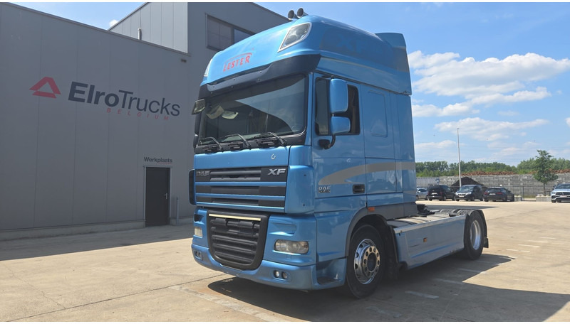 DAF XF 105.460 (BOITE MANUELLE / MANUAL GEARBOX / PARFAIT ETAT / TRES PROPRE) - Trattore stradale: foto 1 DAF XF 105.460 (BOITE MANUELLE / MANUAL GEARBOX / PARFAIT ETAT / TRES PROPRE) - Trattore stradale: foto 1