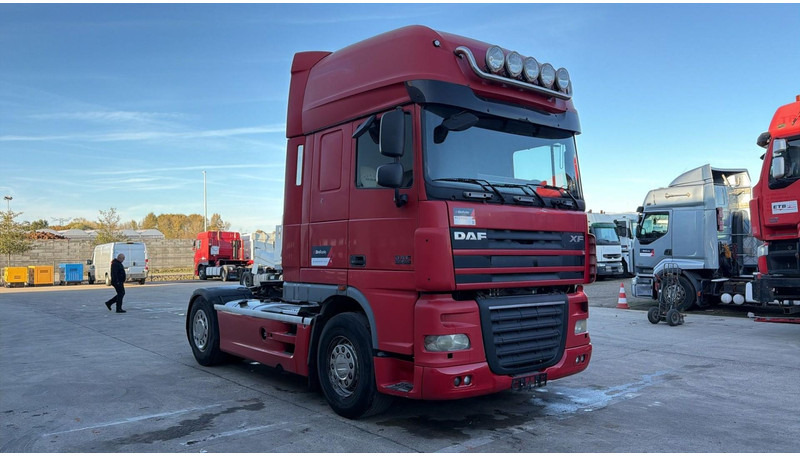 DAF XF 105.460 (PERFECT CONDITION / PARFAIT ETAT) - Trattore stradale: foto 5 DAF XF 105.460 (PERFECT CONDITION / PARFAIT ETAT) - Trattore stradale: foto 5