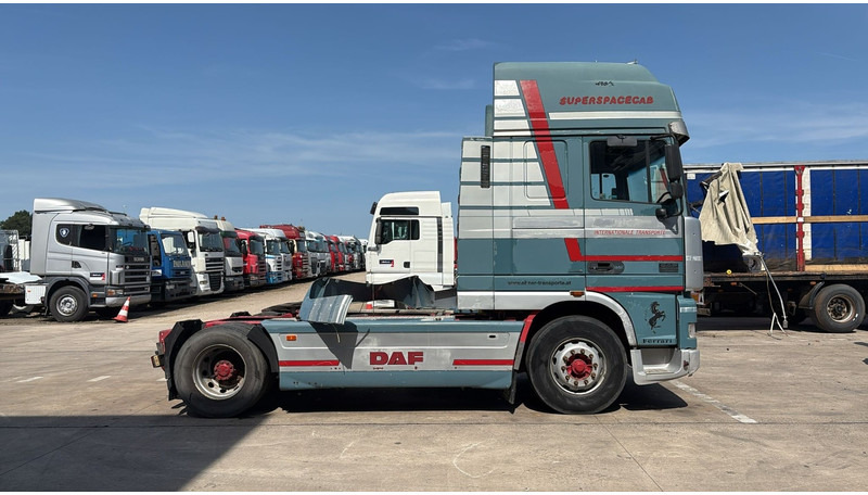 DAF XF 95.430 (EURO 3 / MANUAL GEARBOX / BOITE MANUELLE) - Trattore stradale: foto 4 DAF XF 95.430 (EURO 3 / MANUAL GEARBOX / BOITE MANUELLE) - Trattore stradale: foto 4