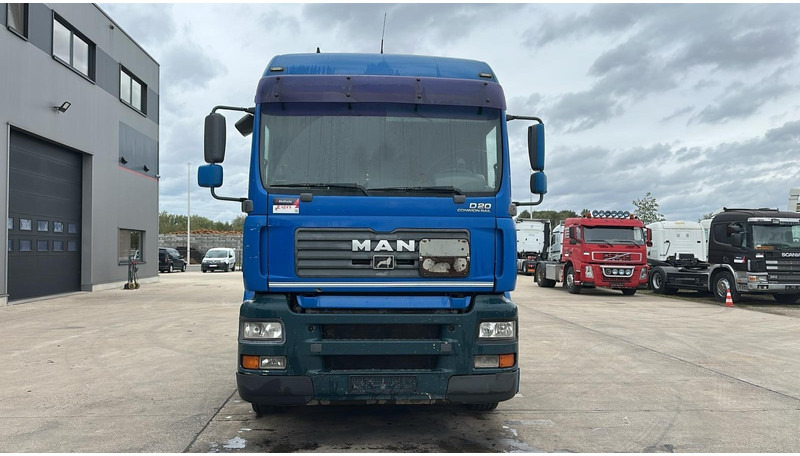 MAN TGA 18.390 (RETARDER / GOOD CONDITION) - Trattore stradale: foto 4 MAN TGA 18.390 (RETARDER / GOOD CONDITION) - Trattore stradale: foto 4