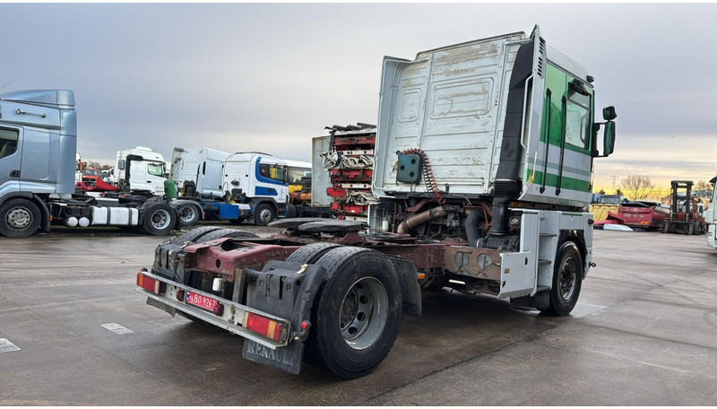 Renault Magnum 470 (POMPE MANUELLE / MANUAL PUMP / BOITE MANUELLE / MANUAL GEARBOX) - Trattore stradale: foto 5 Renault Magnum 470 (POMPE MANUELLE / MANUAL PUMP / BOITE MANUELLE / MANUAL GEARBOX) - Trattore stradale: foto 5