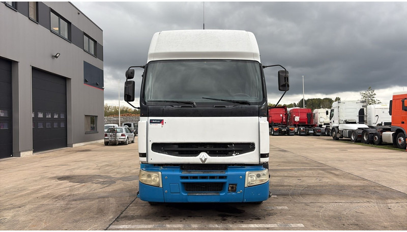 Renault Premium 400 (POMPE MANUELLE / MANUAL PUMP / GRAND PONT / BIG AXLE) - Trattore stradale: foto 3 Renault Premium 400 (POMPE MANUELLE / MANUAL PUMP / GRAND PONT / BIG AXLE) - Trattore stradale: foto 3