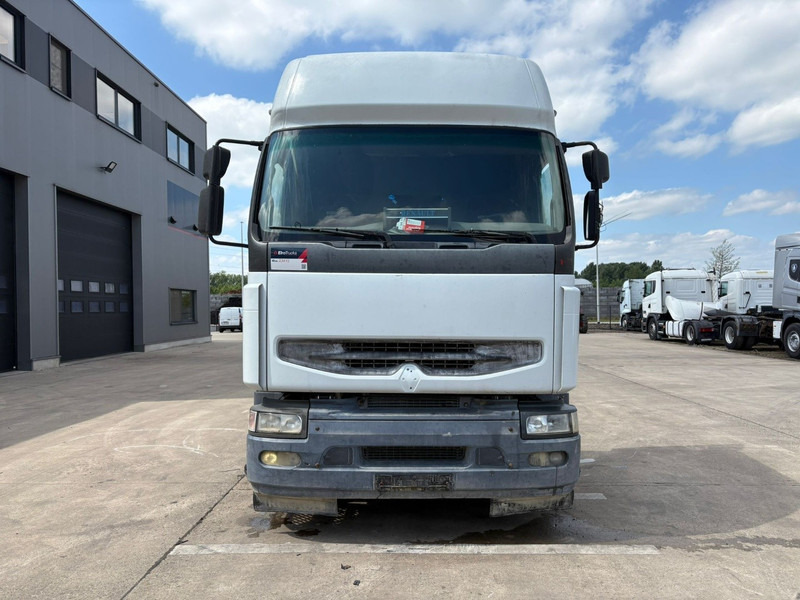 Renault Premium 420 (BOITE MANUELLE / MANUAL GEARBOX / PTO) - Trattore stradale: foto 2 Renault Premium 420 (BOITE MANUELLE / MANUAL GEARBOX / PTO) - Trattore stradale: foto 2