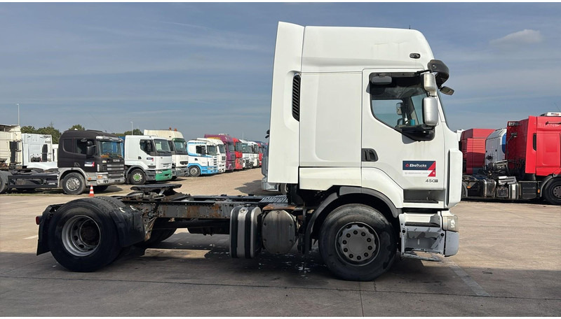 Renault Premium 450 (BOITE MANUELLE / MANUAL GEARBOX) - Trattore stradale: foto 4 Renault Premium 450 (BOITE MANUELLE / MANUAL GEARBOX) - Trattore stradale: foto 4
