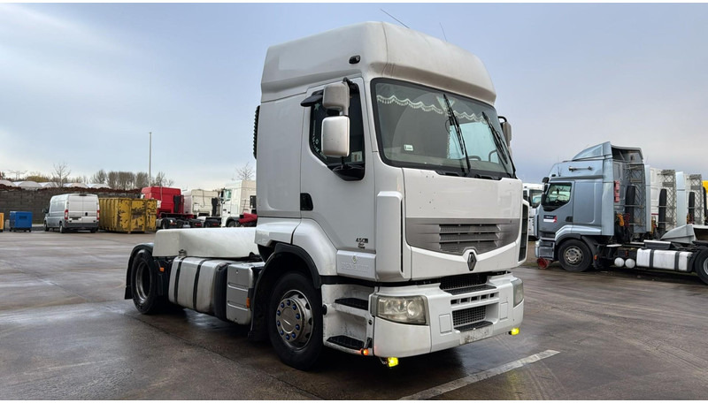 Renault Premium 450 (BOITE MANUELLE / MANUAL GEARBOX) - Trattore stradale: foto 3 Renault Premium 450 (BOITE MANUELLE / MANUAL GEARBOX) - Trattore stradale: foto 3