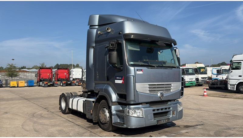 Renault Premium 450 DXI (BOITE MANUELLE / MANUAL GEARBOX) - Trattore stradale: foto 2 Renault Premium 450 DXI (BOITE MANUELLE / MANUAL GEARBOX) - Trattore stradale: foto 2