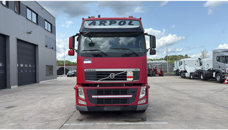 Volvo FH 440 (MANUAL GEARBOX / EURO 5 / BOITE MANUELLE) - Trattore stradale: foto 2 Volvo FH 440 (MANUAL GEARBOX / EURO 5 / BOITE MANUELLE) - Trattore stradale: foto 2