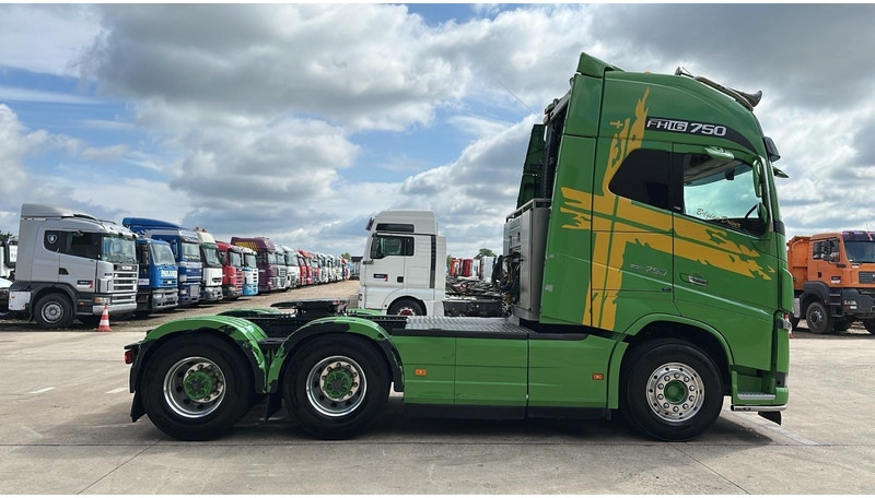 Volvo FH 750 (170 TONS / BE TRUCK / FIRST OWNER / TOP CONDITION / 6X4 / BIG HUB / RETARDER) - Trattore stradale: foto 3 Volvo FH 750 (170 TONS / BE TRUCK / FIRST OWNER / TOP CONDITION / 6X4 / BIG HUB / RETARDER) - Trattore stradale: foto 3