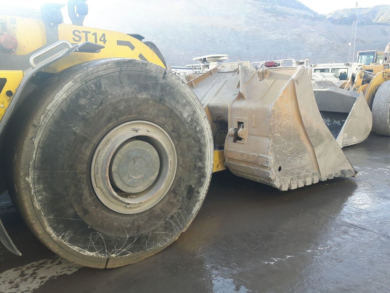 Atlas Copco Underground Mining Bucket(Push-Blade) - Benna per pala: foto 3 Atlas Copco Underground Mining Bucket(Push-Blade) - Benna per pala: foto 3