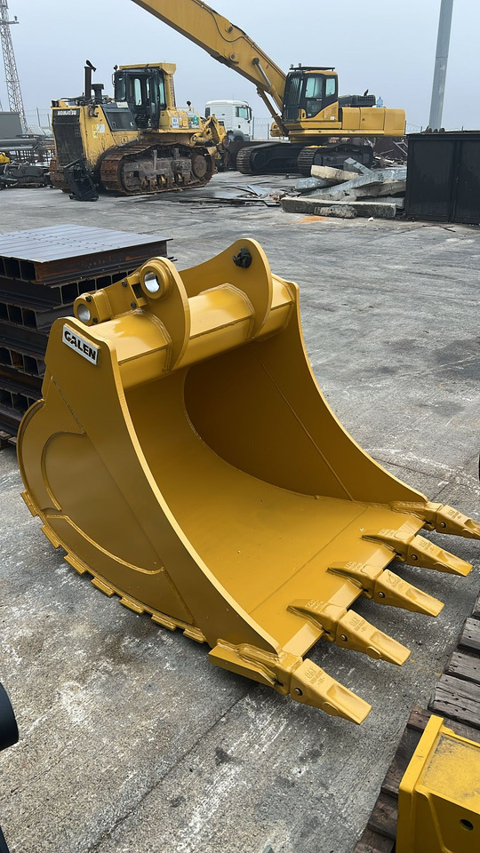 CAT 320 General Purpose Bucket - Benna per escavatore per Escavatore cingolato: foto 3 CAT 320 General Purpose Bucket - Benna per escavatore per Escavatore cingolato: foto 3