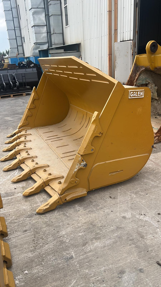 CAT 950 Heavy Duty Bucket - Benna per pala per Escavatore gommato: foto 2 CAT 950 Heavy Duty Bucket - Benna per pala per Escavatore gommato: foto 2