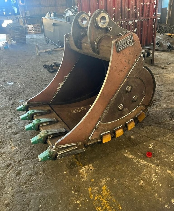 Caterpillar 320D Heavy Duty Bucket - Benna per escavatore: foto 2 Caterpillar 320D Heavy Duty Bucket - Benna per escavatore: foto 2