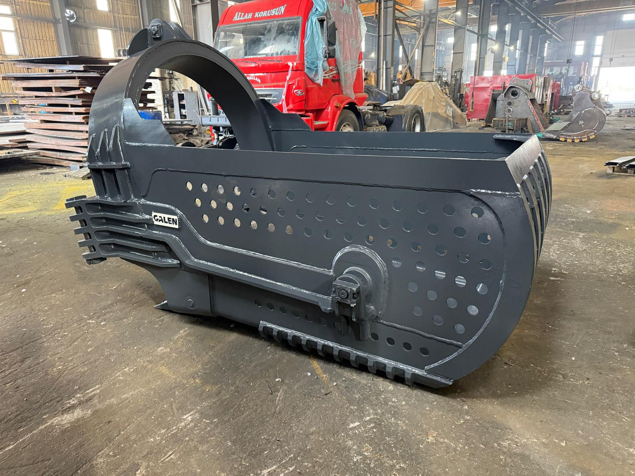 GALEN 2m3 Dragline Bucket - Escavatore a benna trascinata: foto 2 GALEN 2m3 Dragline Bucket - Escavatore a benna trascinata: foto 2