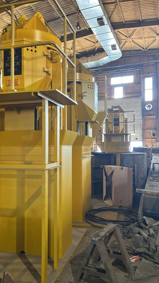 Galen New - Pinza per Macchina agricola: foto 2 Galen New - Pinza per Macchina agricola: foto 2