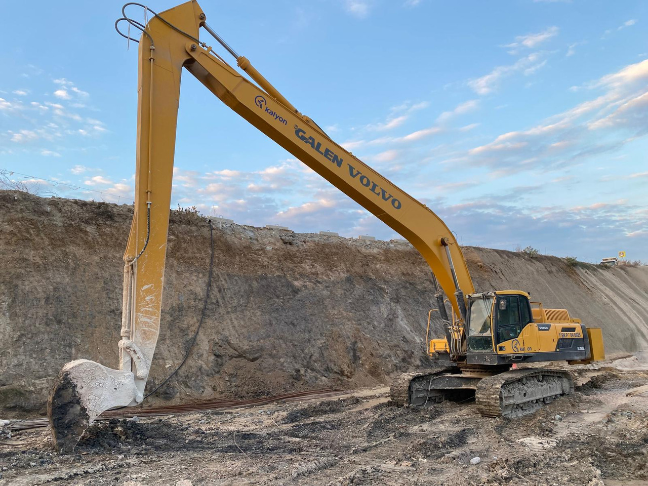 HITACHI ZX670 Long Reach Boom-Arm Manufacturing - Escavatore cingolato: foto 3 HITACHI ZX670 Long Reach Boom-Arm Manufacturing - Escavatore cingolato: foto 3