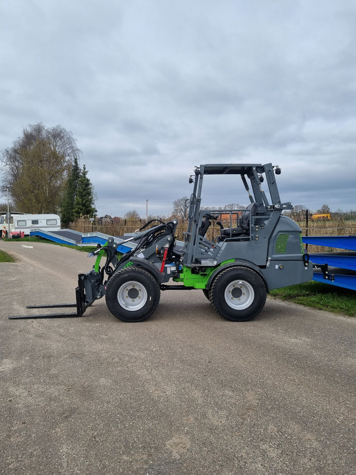 WCM - L2316 - Pala gommata: foto 3 WCM - L2316 - Pala gommata: foto 3