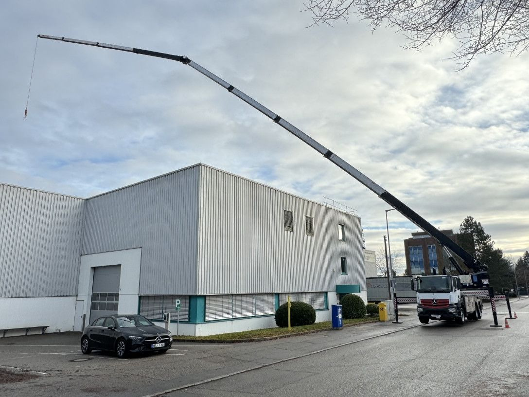 Mercedes-Benz Actros 2540 Alukran Klaas K1100 RHX 60m+A-Bühne - Camion con gru: foto 5 Mercedes-Benz Actros 2540 Alukran Klaas K1100 RHX 60m+A-Bühne - Camion con gru: foto 5