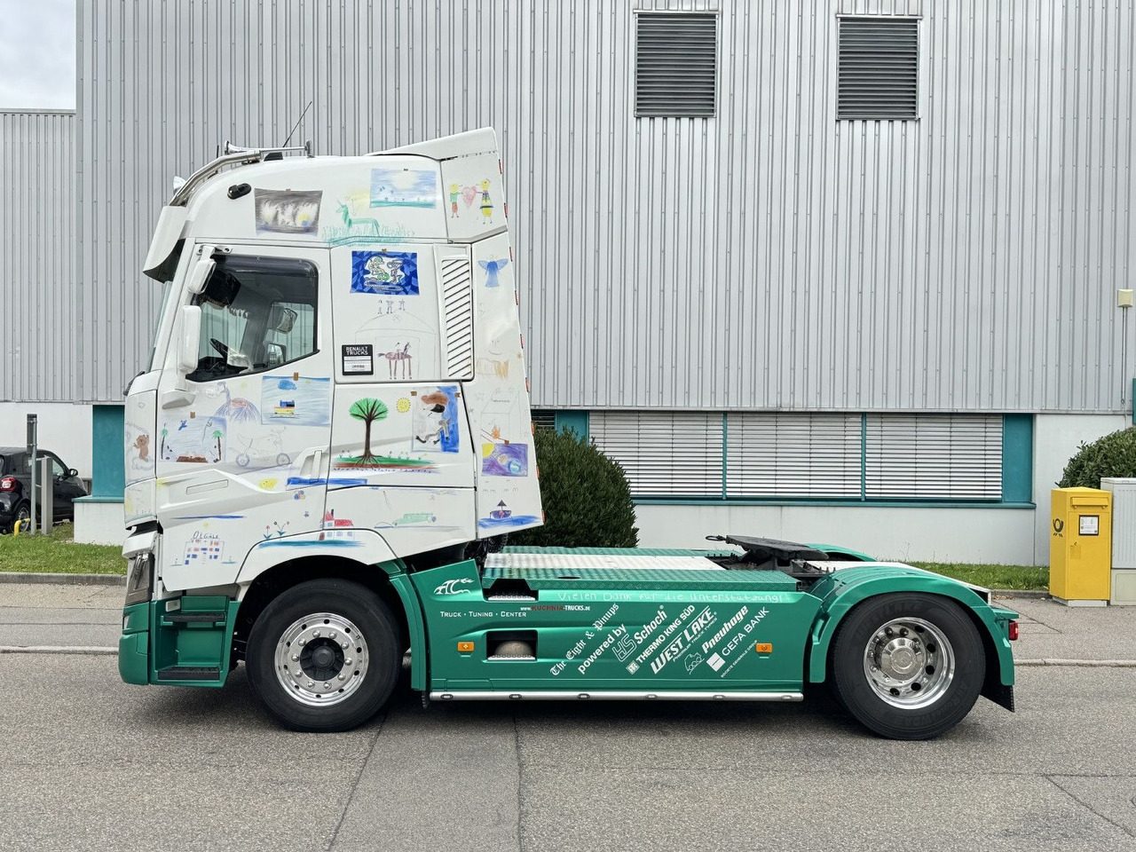 Renault T520 HIGHCAB Comfort 2-Tanks Retarder Airbrush - Trattore stradale: foto 4 Renault T520 HIGHCAB Comfort 2-Tanks Retarder Airbrush - Trattore stradale: foto 4