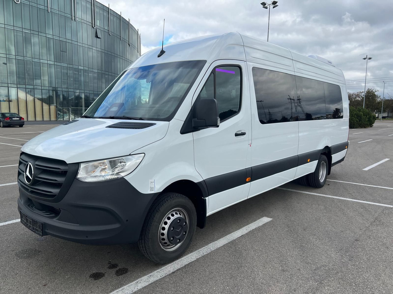 Mercedes-Benz Sprinter 517 Komfort XL, 21 SS - Minibus, Pulmino: foto 2 Mercedes-Benz Sprinter 517 Komfort XL, 21 SS - Minibus, Pulmino: foto 2