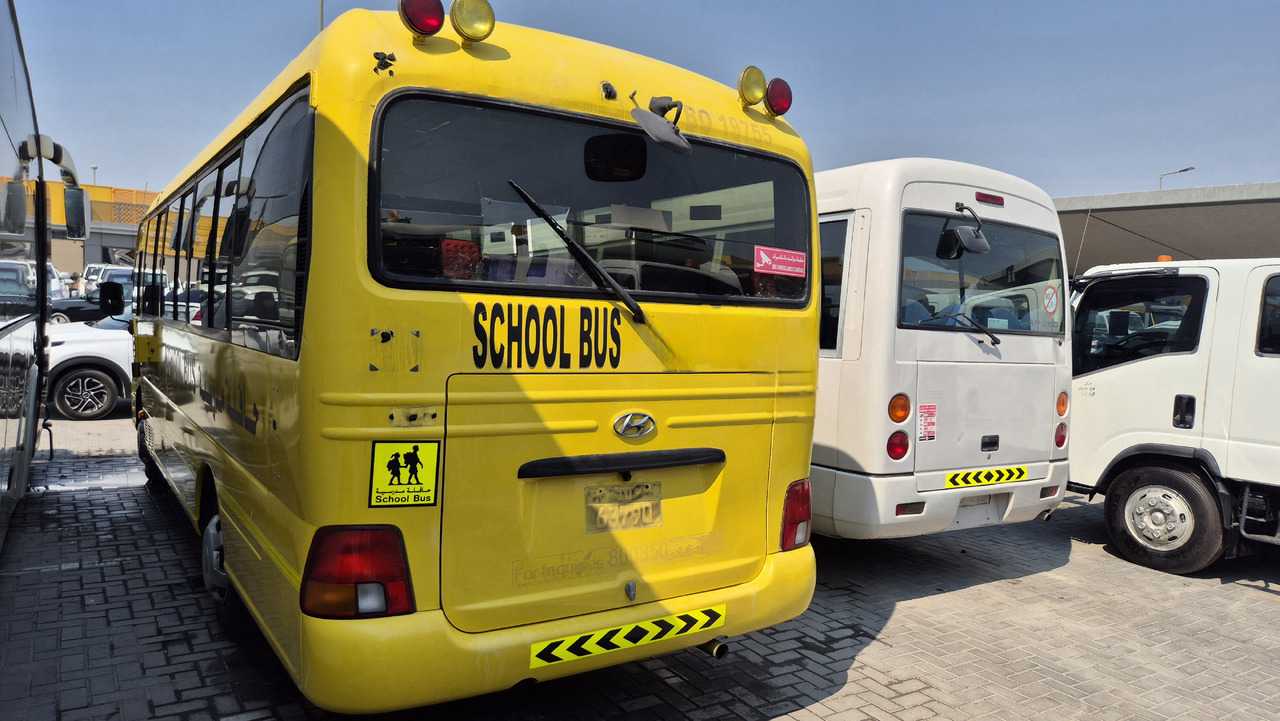 Toyota Coaster // Hyundai County... 30 places ... Climatisé - Minibus, Pulmino: foto 5 Toyota Coaster // Hyundai County... 30 places ... Climatisé - Minibus, Pulmino: foto 5